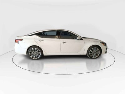 2024 Nissan Altima 4p Exclusive L4/2.0/T Aut