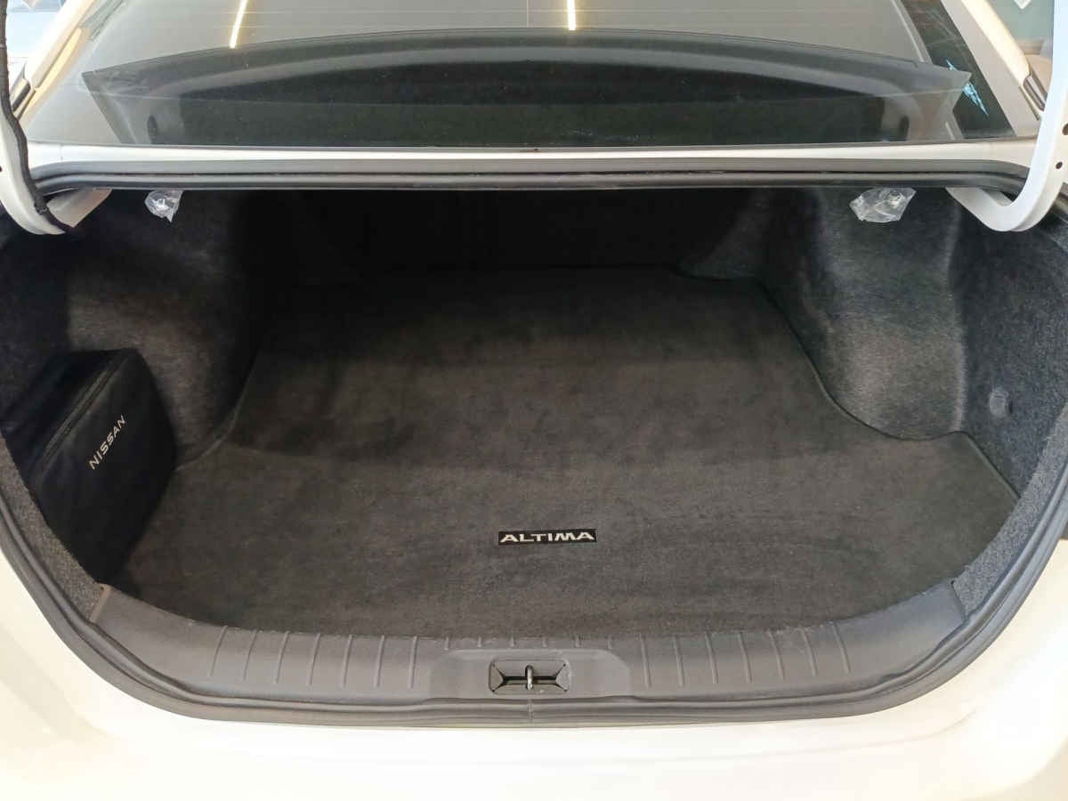 2024 Nissan Altima 4p Exclusive L4/2.0/T Aut