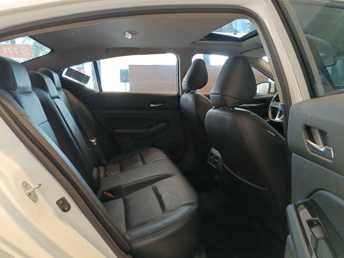 2024 Nissan Altima 4p Exclusive L4/2.0/T Aut