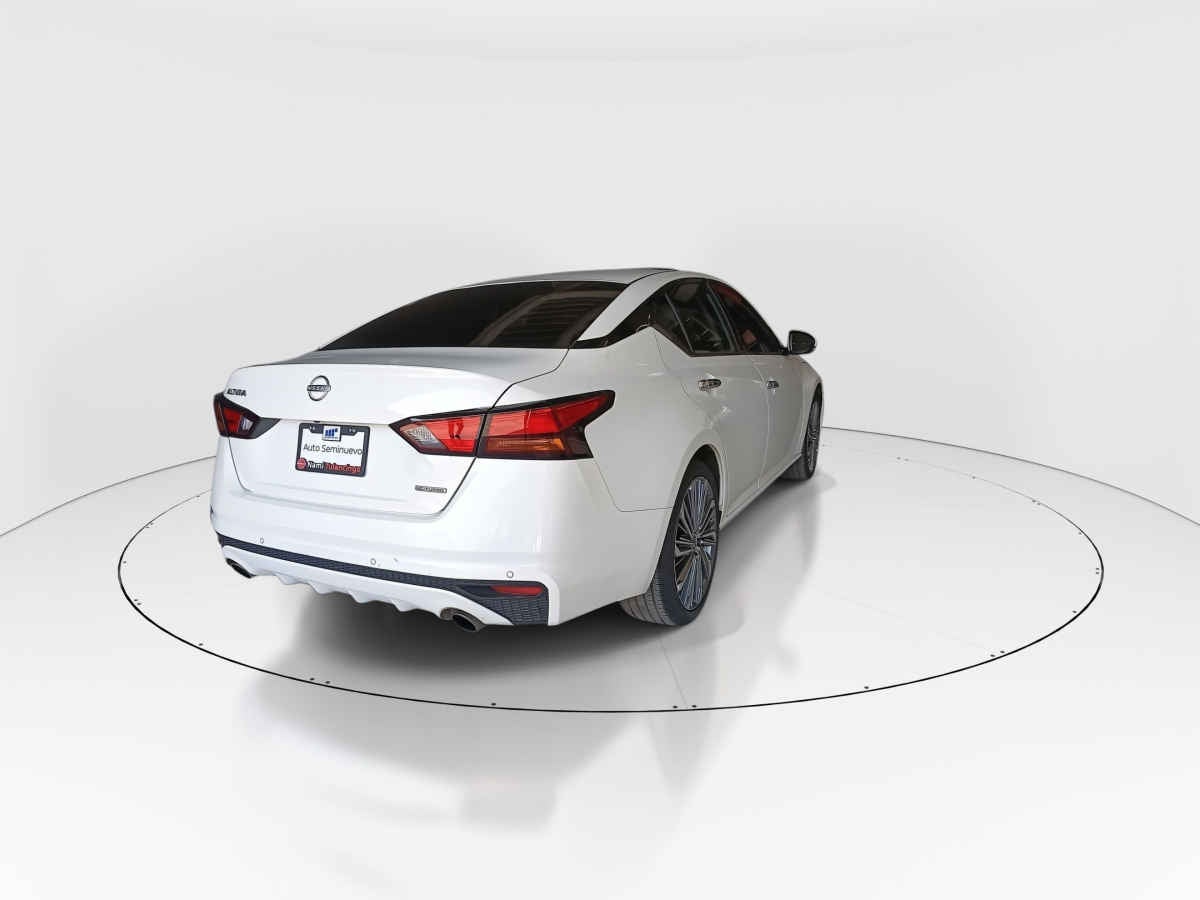 2024 Nissan Altima 4p Exclusive L4/2.0/T Aut