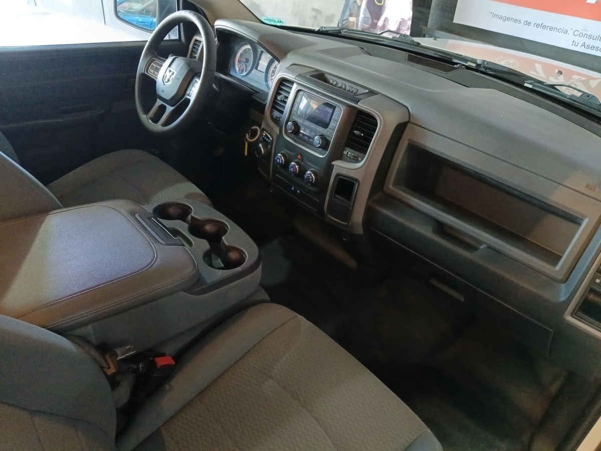 2020 RAM Ram 1500 2p ST Reg Cab V6/3.6 Aut 4x2