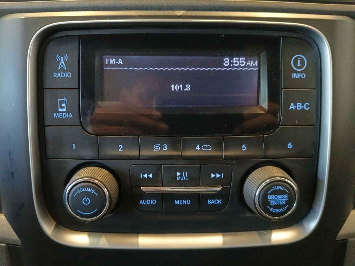 2020 RAM Ram 1500 2p ST Reg Cab V6/3.6 Aut 4x2