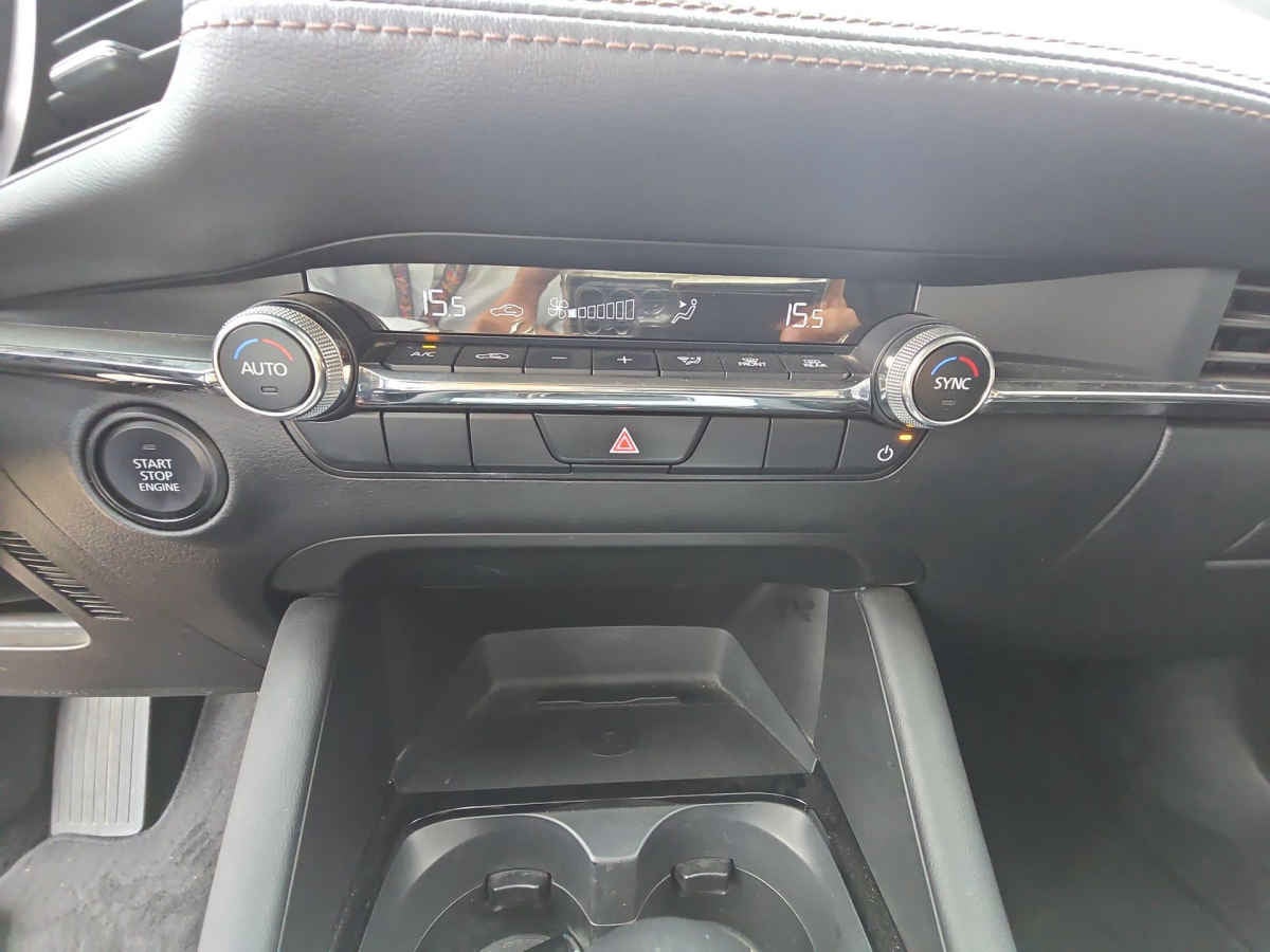 2024 Mazda Mazda 3 4p Sedan i Grand Touring L4/2.5 Aut