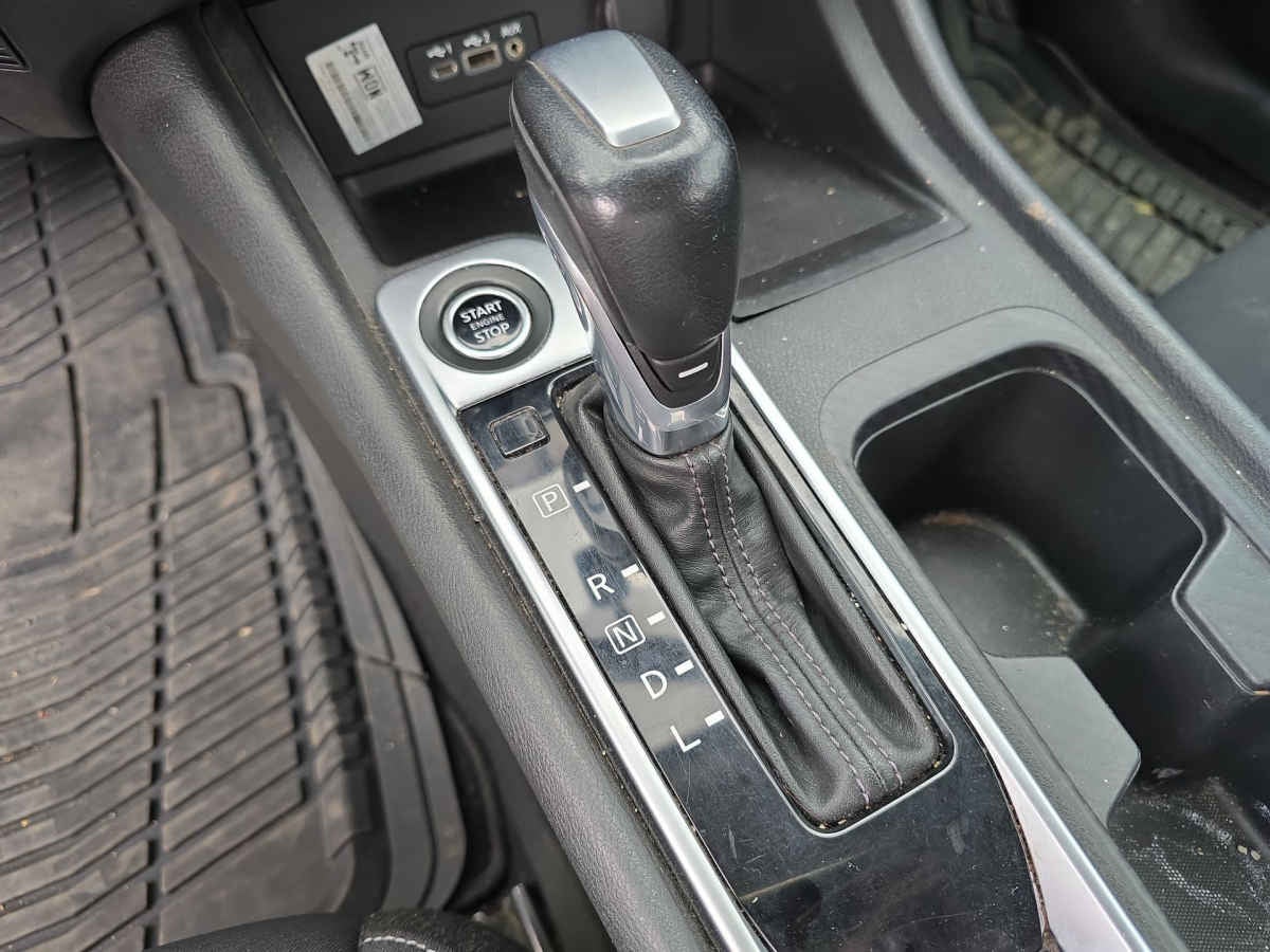 2023 Nissan Sentra 4p Advance L4/2.0 Aut