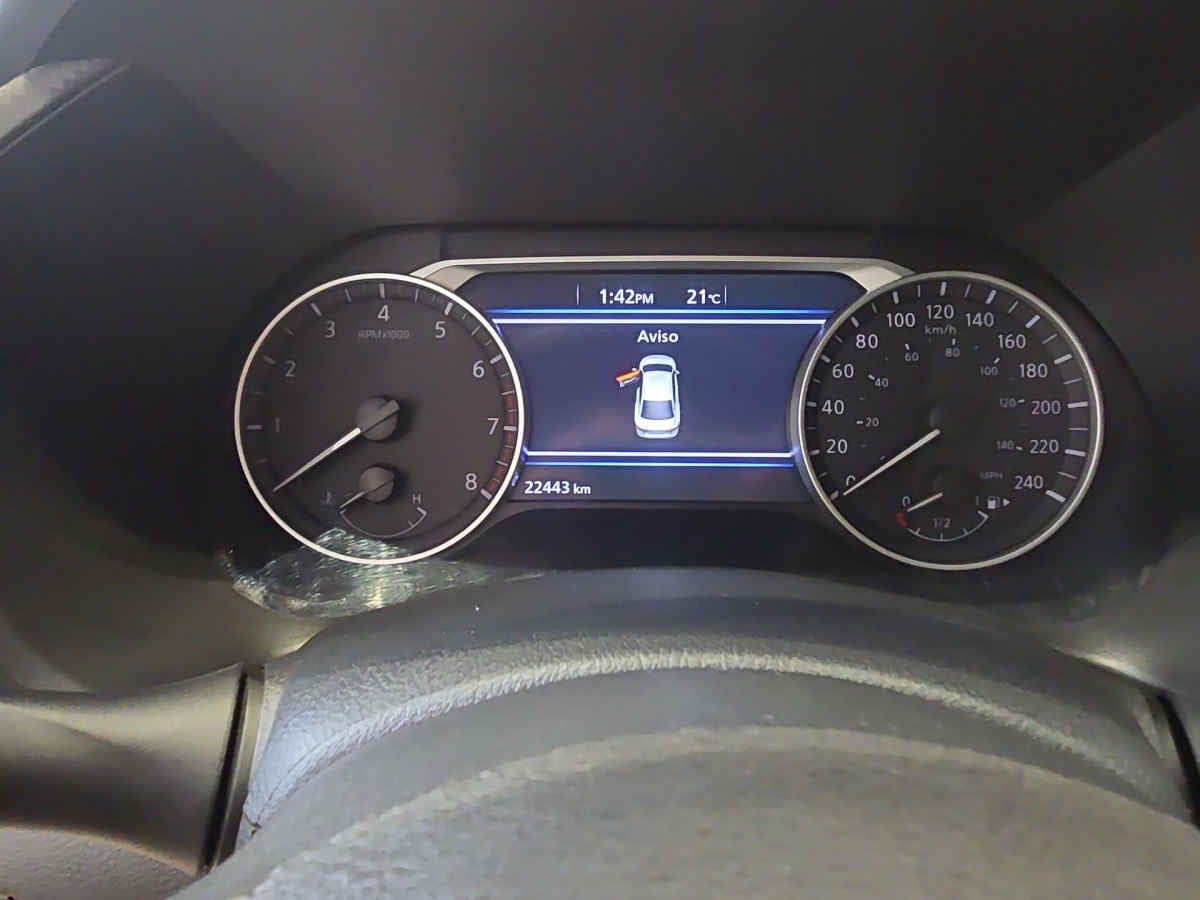 2025 Nissan Sentra 4p SR Platinum Bi-tono L4/2.0 Aut