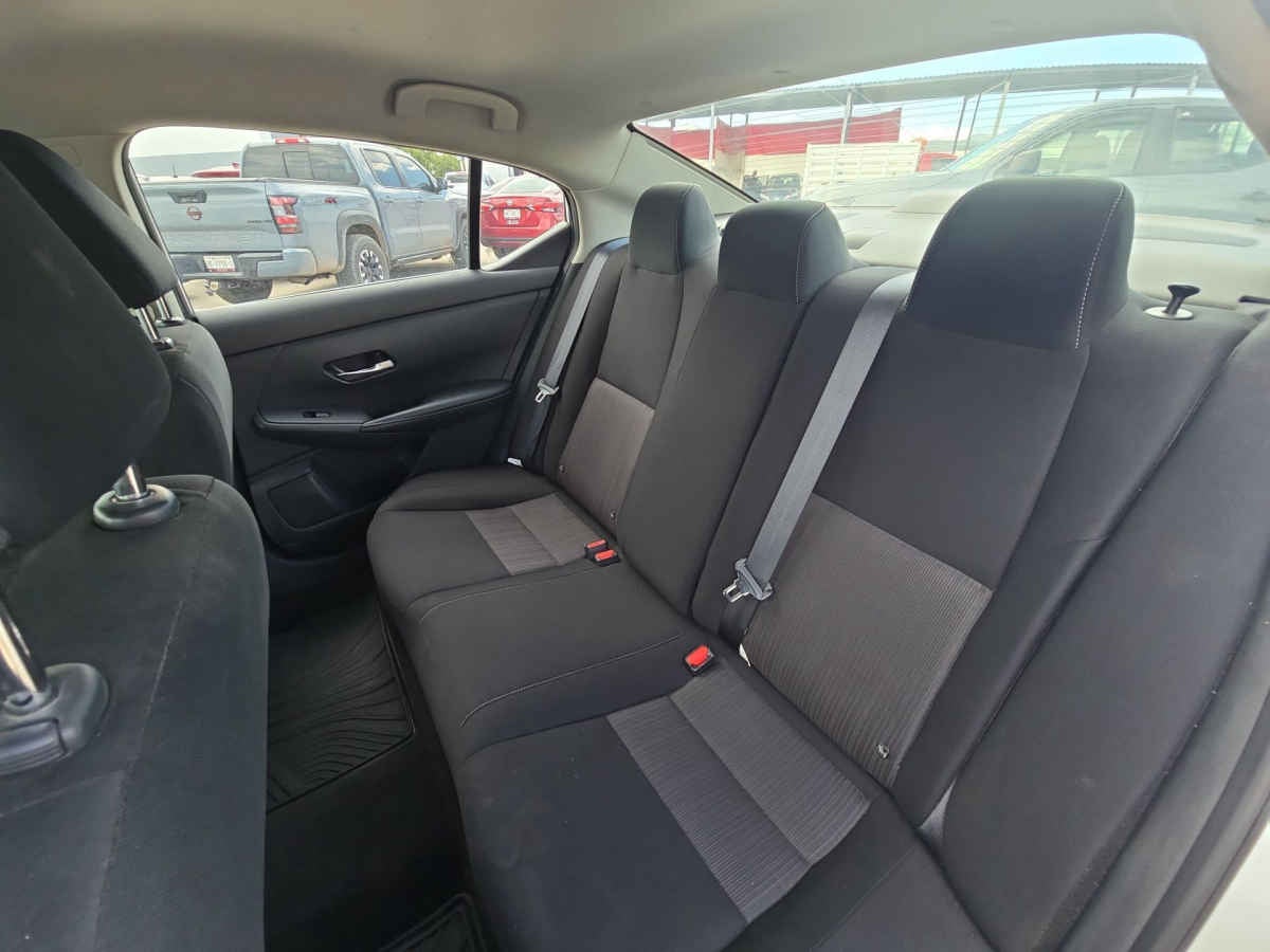 2023 Nissan Sentra 4p Advance L4/2.0 Aut