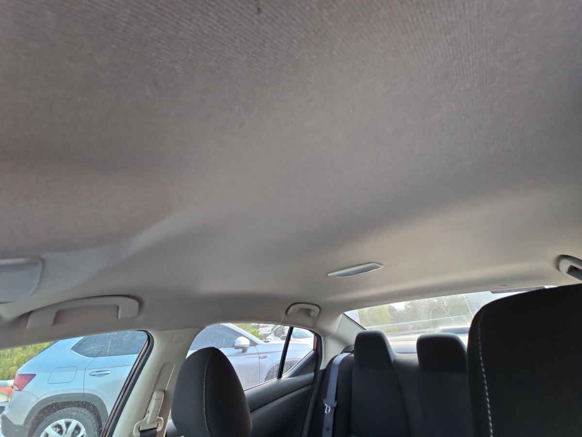 2024 Nissan Sentra 4p Advance L4/2.0 Aut