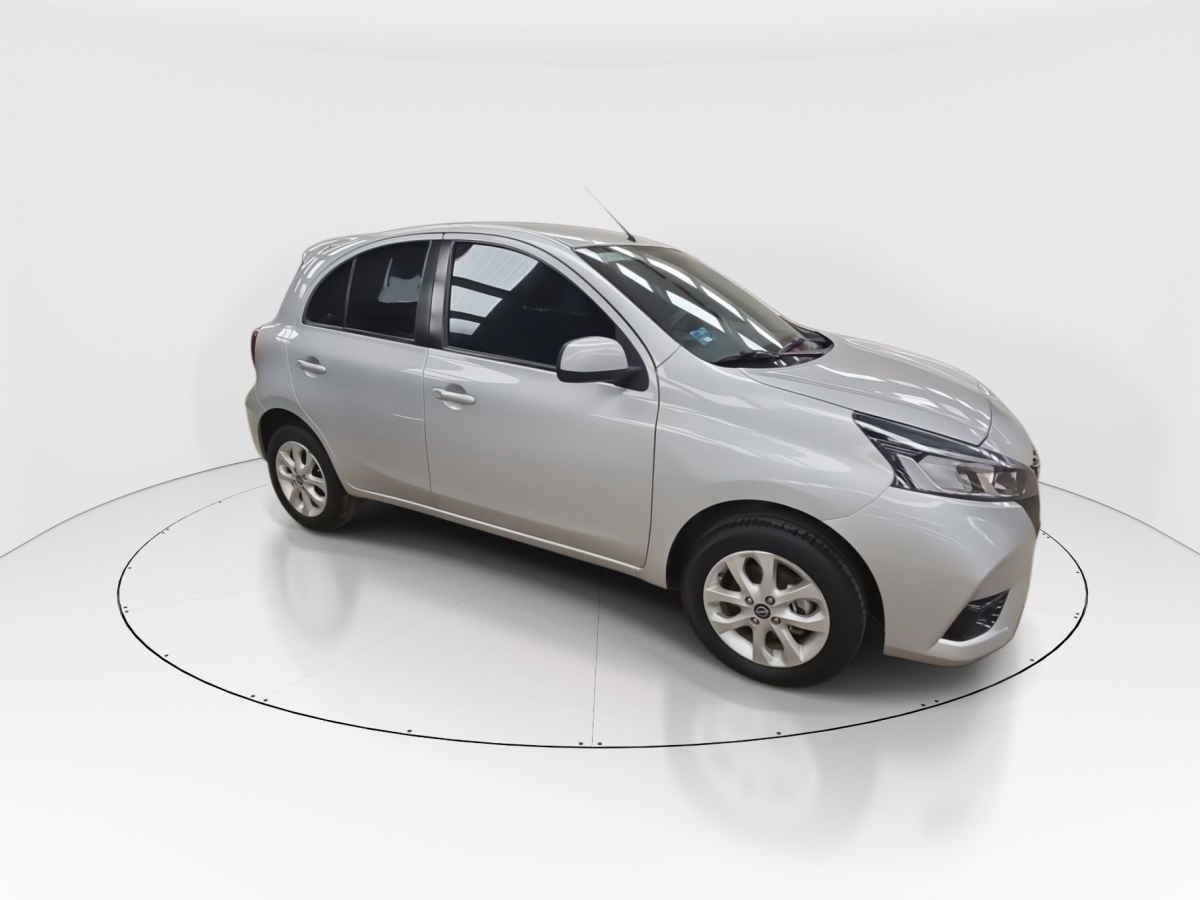 2023 Nissan March 5p Advance L4/1.6 Man