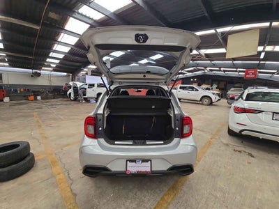 2023 Nissan March 5p Advance L4/1.6 Man