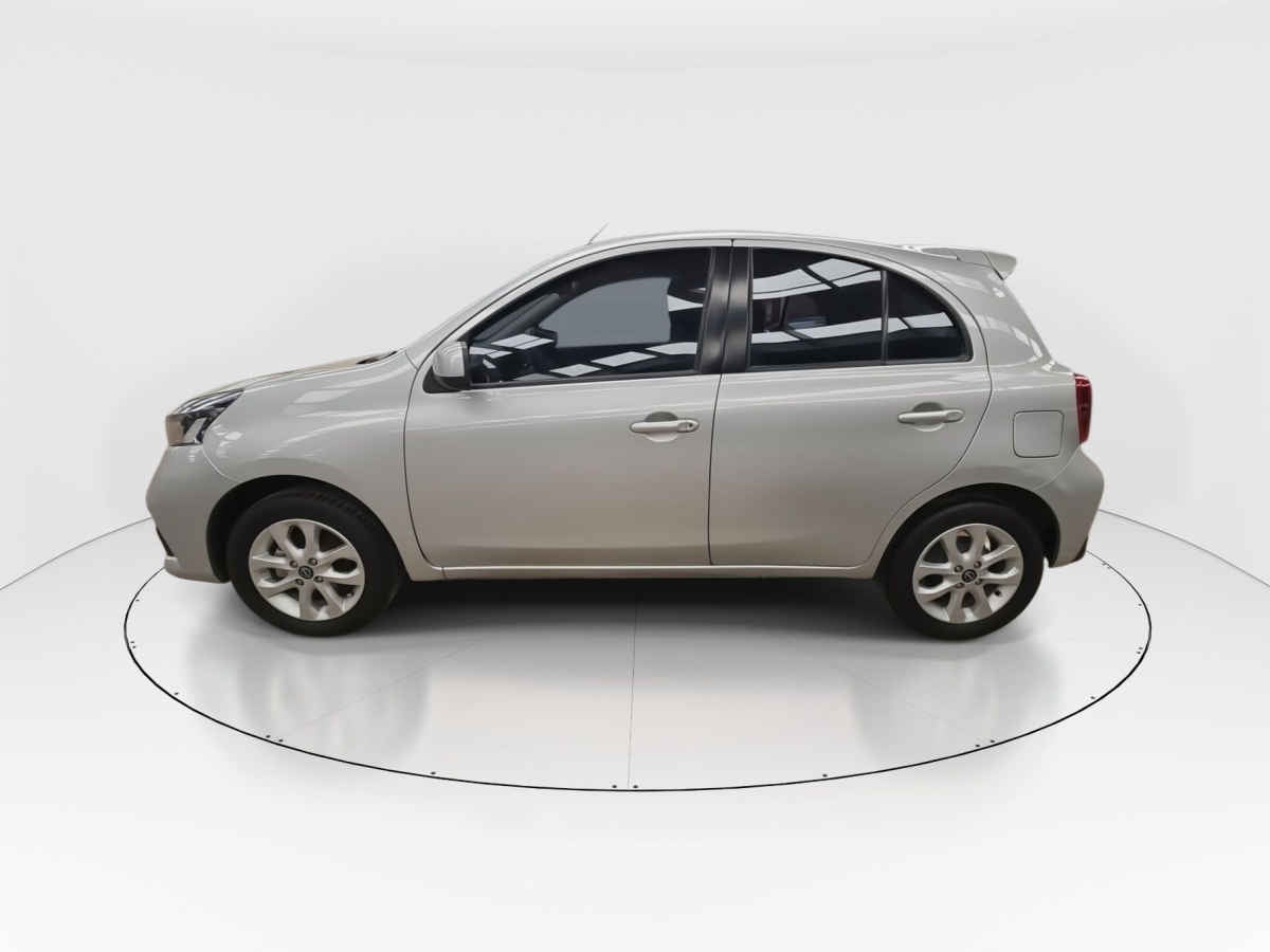 2023 Nissan March 5p Advance L4/1.6 Man