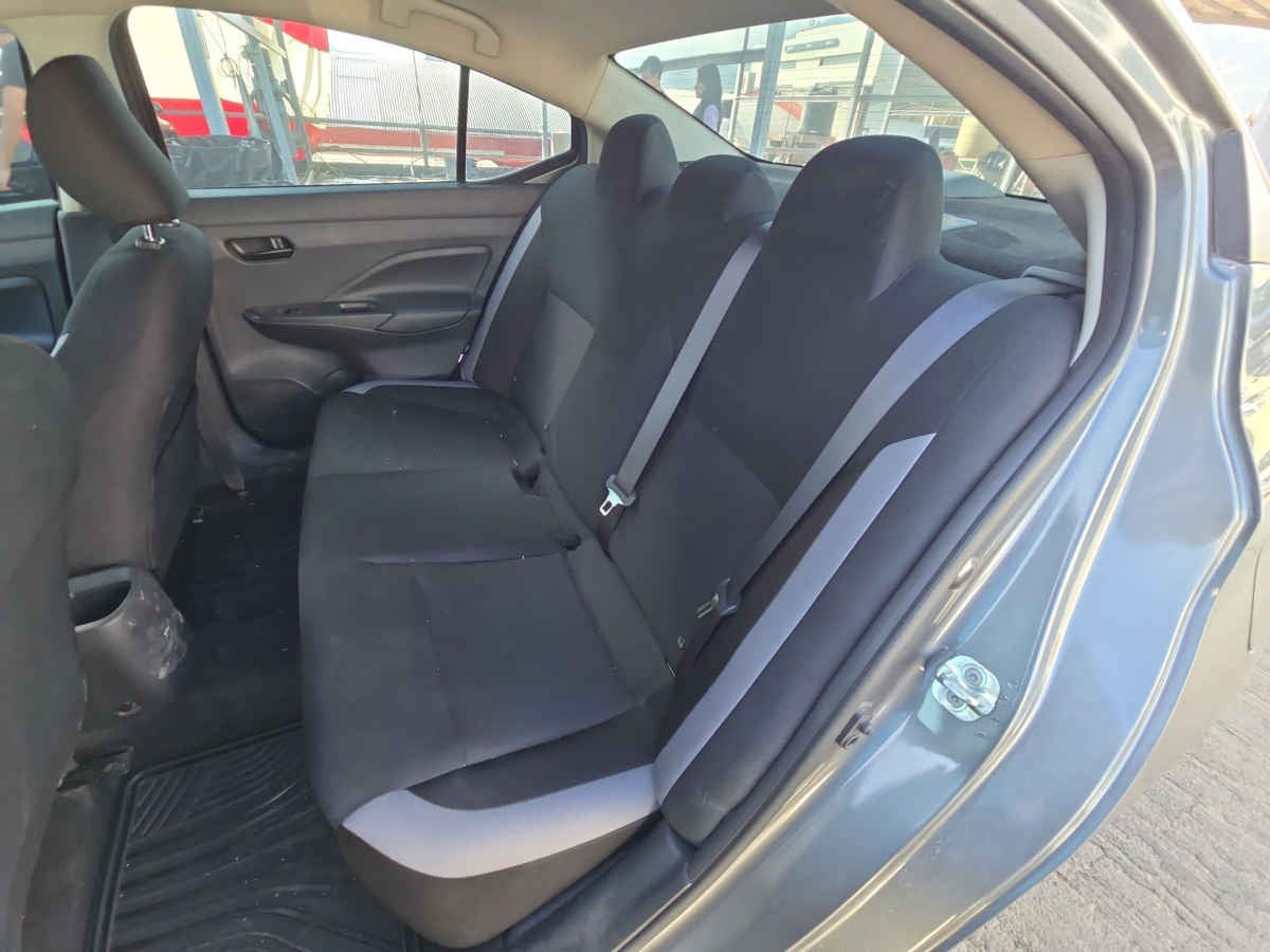 2025 Nissan Versa 4p Sense L4/1.6 Man
