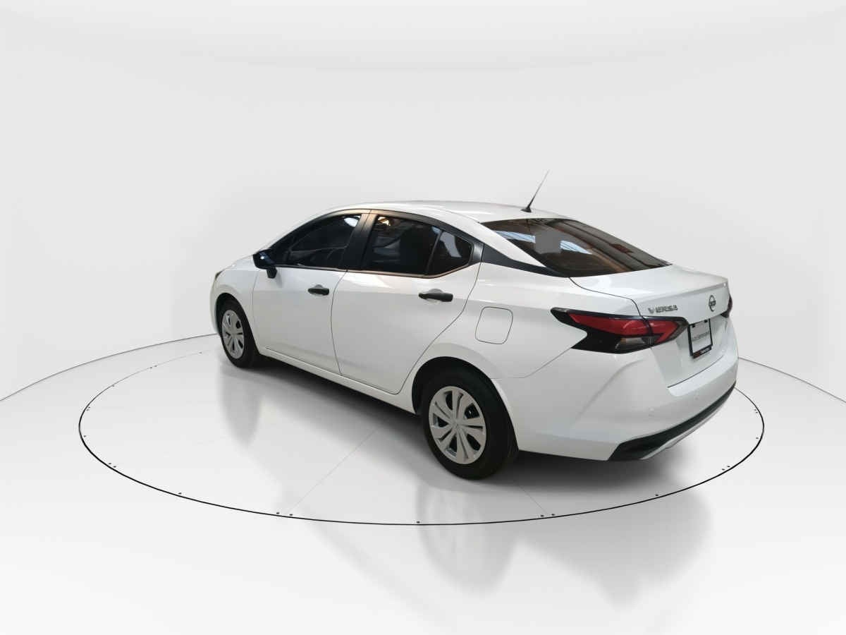 2024 Nissan Versa 4p Sense L4/1.6 Aut