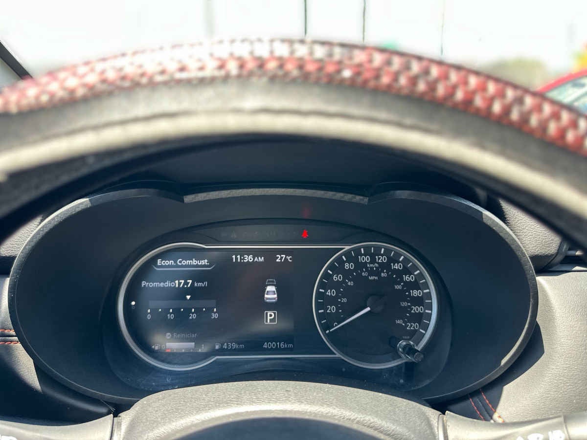 2024 Nissan Versa 4p SR L4/1.6 Aut