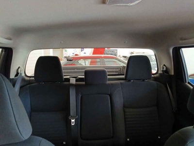 2025 Nissan Frontier 4p XE L4/2.5 Man