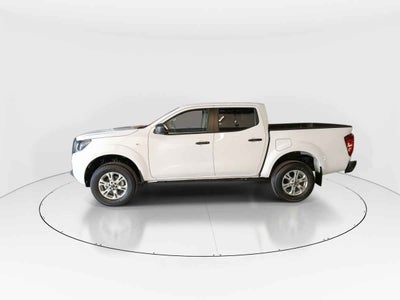 2025 Nissan Frontier 4p XE L4/2.5 Man