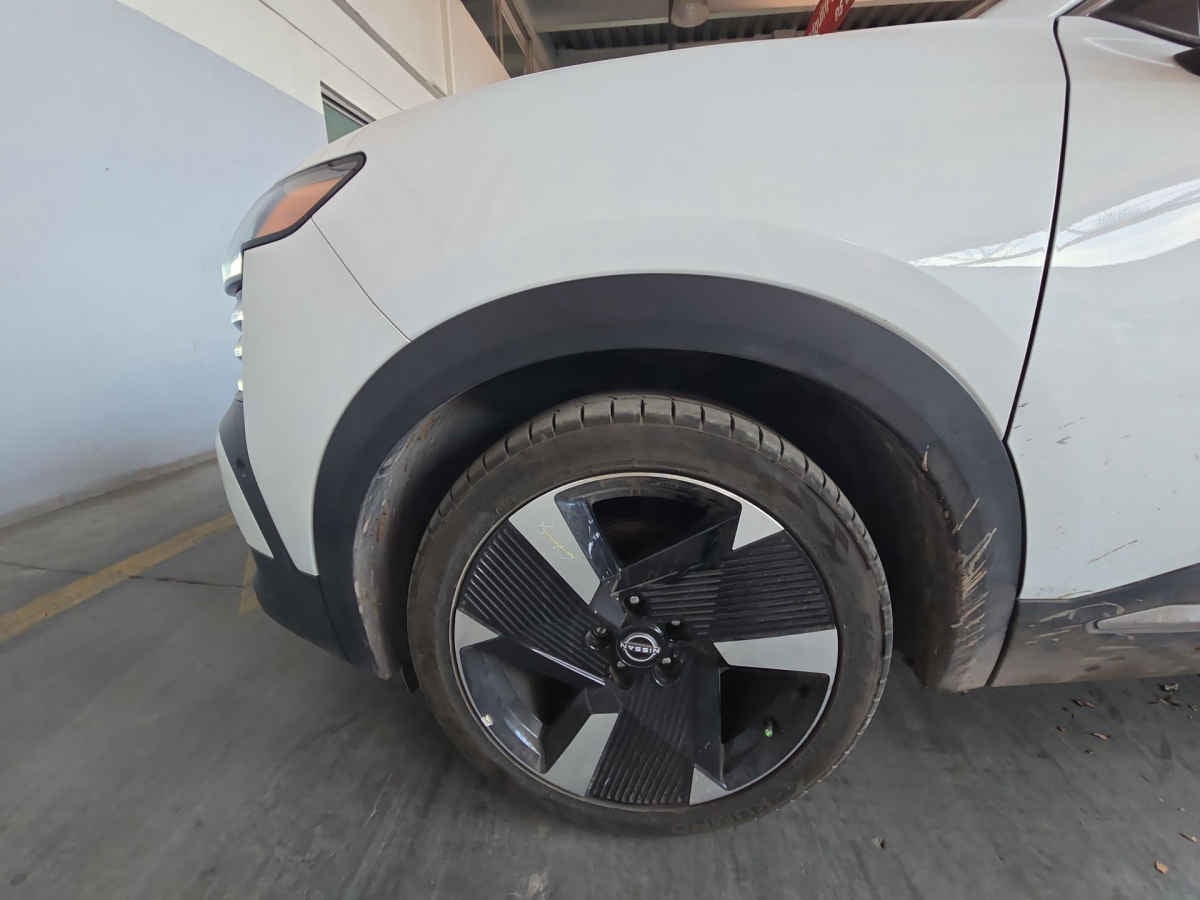 2025 Nissan Kicks 5p Platinum L4/2.0 Aut