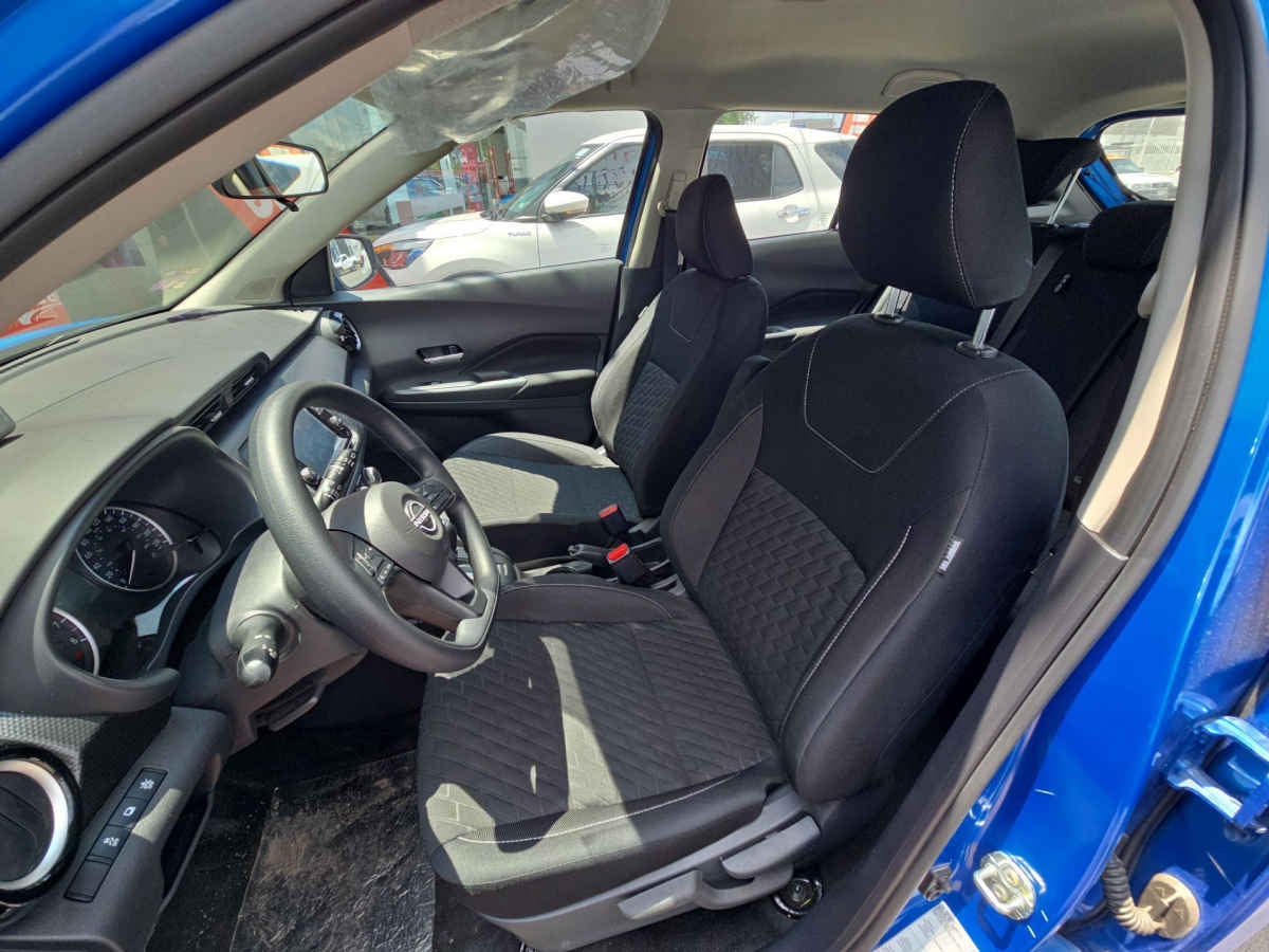 2025 Nissan Kicks 5p Play Advance L4/1.6 Aut