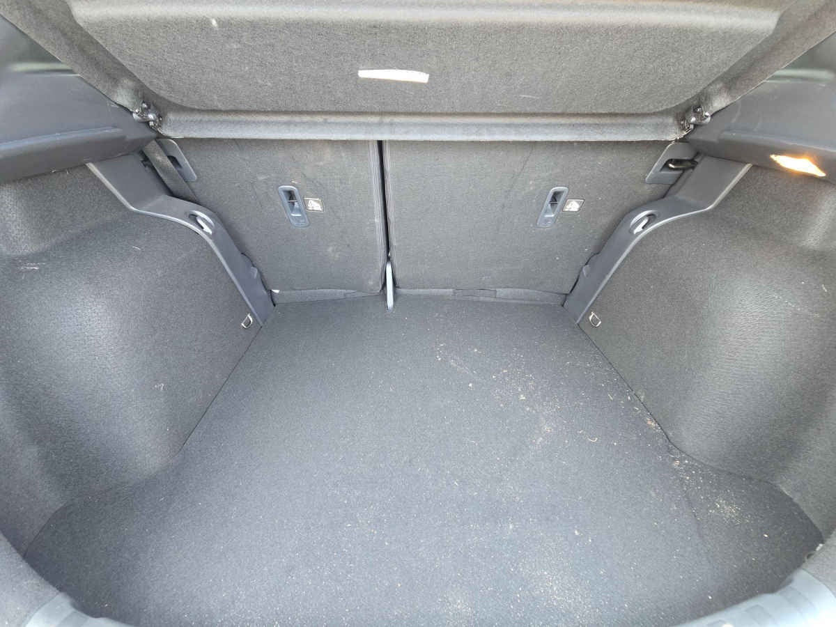 2025 Nissan Kicks 5p Play Advance L4/1.6 Aut