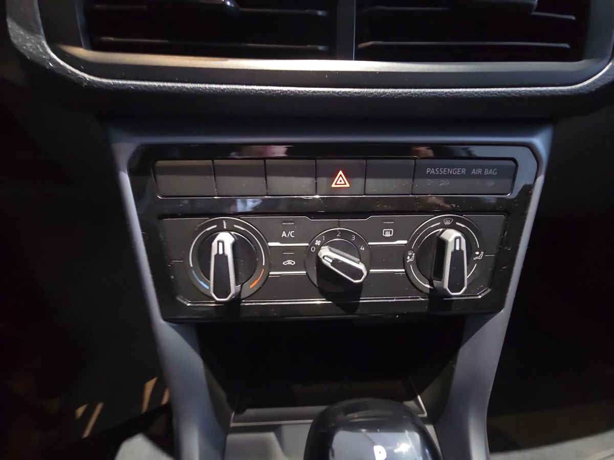 2024 Volkswagen T-Cross 5p Trendline L4/1.6 Aut