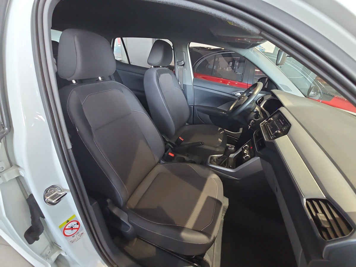 2024 Volkswagen T-Cross 5p Trendline L4/1.6 Aut