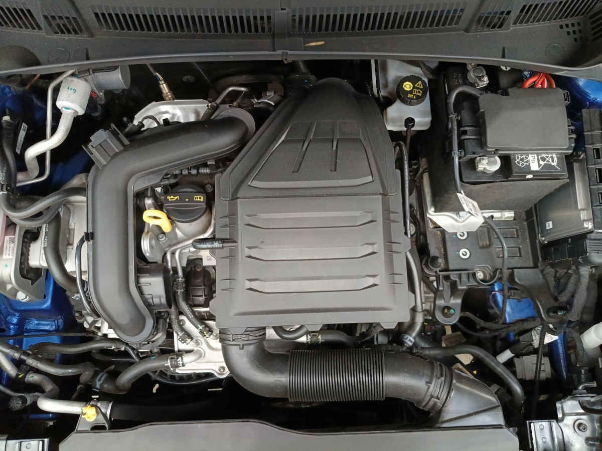2024 Volkswagen Taigun 5p Highline L3/1.0/T Aut